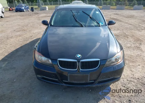 2008 BMW 328Xi из США, поврежденный, VIN WBAVC73558KP39052